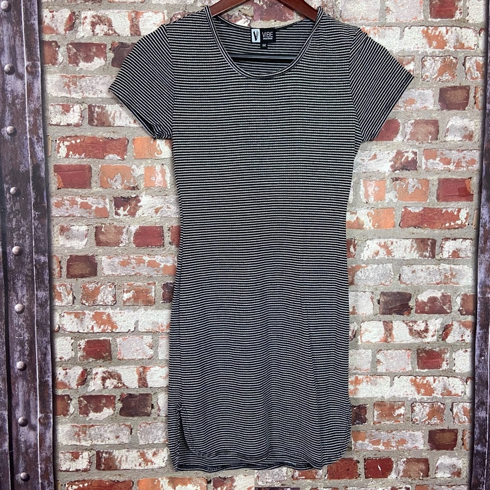 Vibe Sportswear Streetwear T-Shirt Stripped Dress